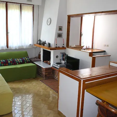 Apartment Trilo Mason Sirolo